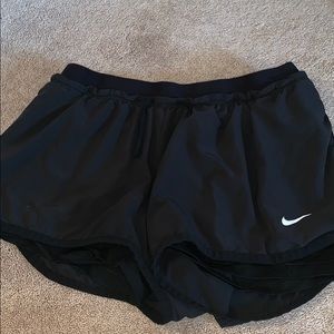 Black nike shorts